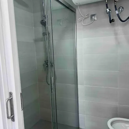 Cerca De La Playa, Apartment *