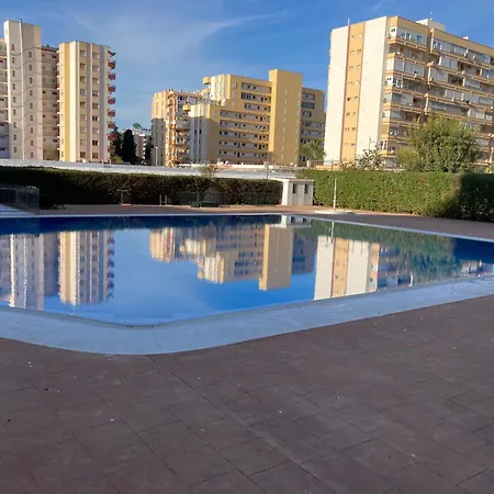 Cerca De La Playa,